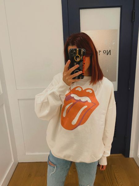 Oversized rolling stone Sweatshirt

#LTKFind #LTKunder100