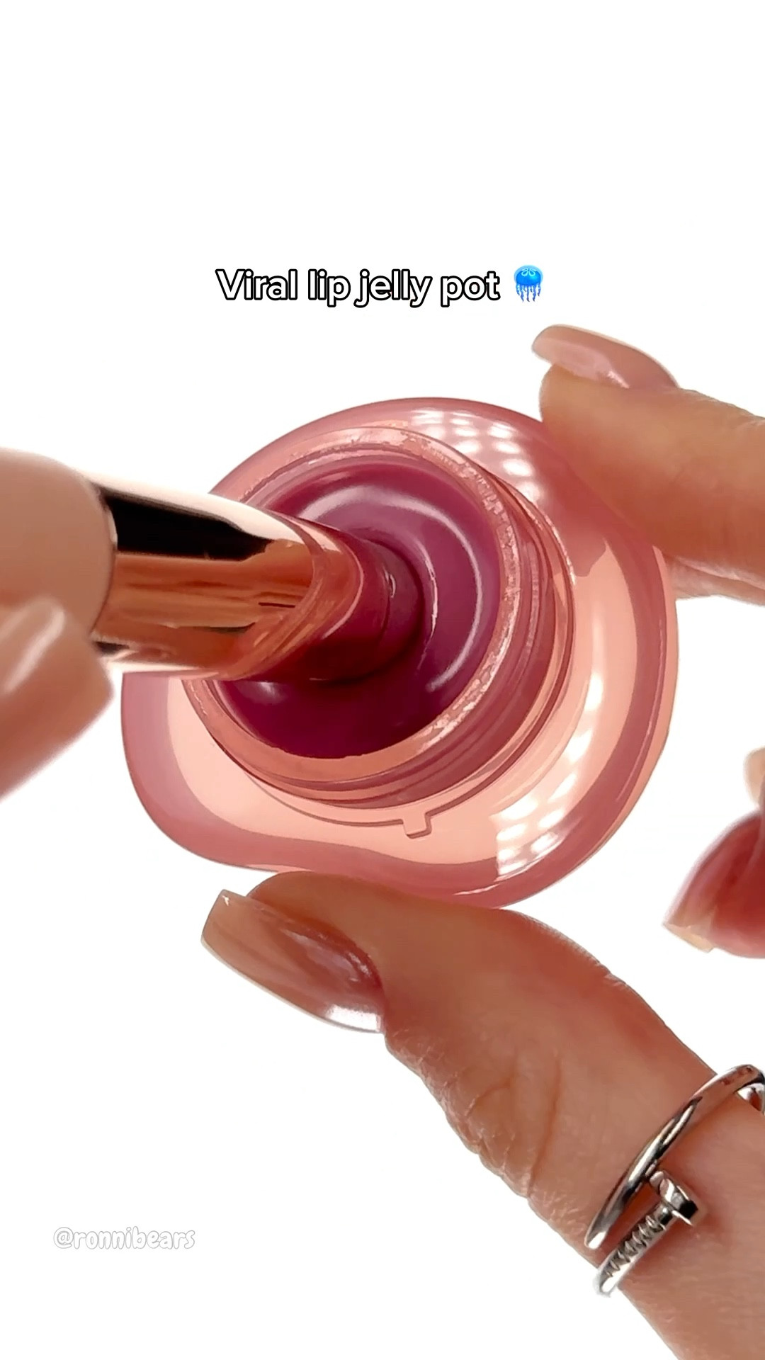 How cool is this jelly texture 🤯

🛍️ Fwee Glowy Jelly Pot in Lavender Whip

#fwee #makeup #viralmakeup #jelly #lavenderr

#LTKbeauty #LTKuk