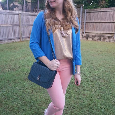 Pink and blue with these thrifted pink jeans, thrifted cobalt blazer and  my recently purchased gold tee 💙🩷

#LTKitbag #LTKaustralia
