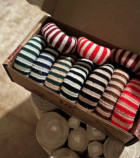 striped hair ties

#LTKfindsunder50 #LTKtravel #LTKbeauty