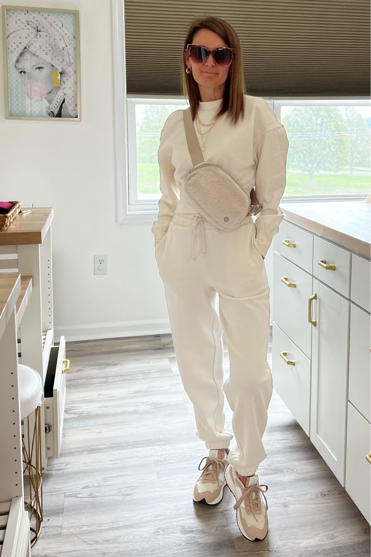 Target cropped crewneck sweatshirt, target high-rise tapered joggers wearing an extra small and both. Comes in multiple colors and is so cute and cozy perfect for fall. Lululemon everywhere belt. 



#LTKover40 #LTKfindsunder50 #LTKstyletip