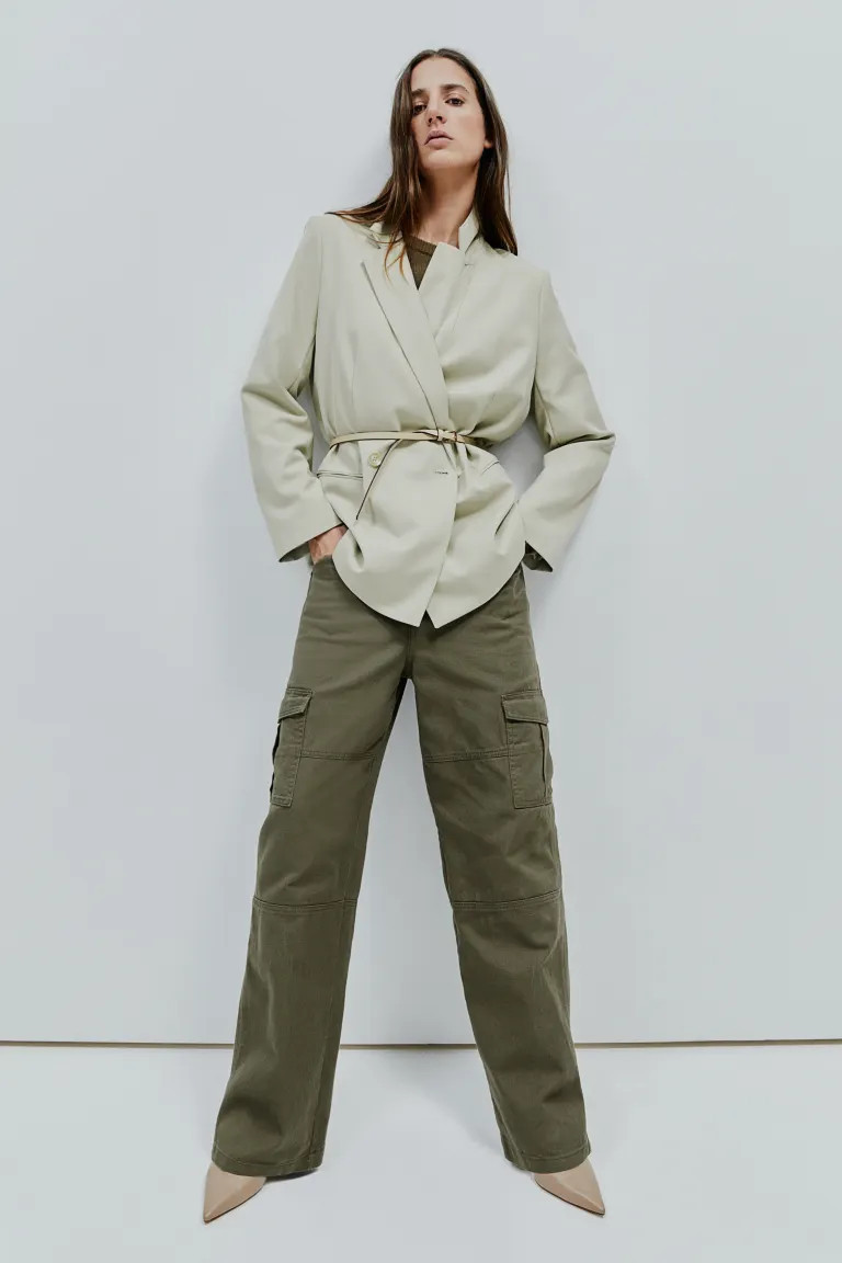 Double-breasted blazer | H&M (UK, MY, IN, SG, PH, TW, HK)