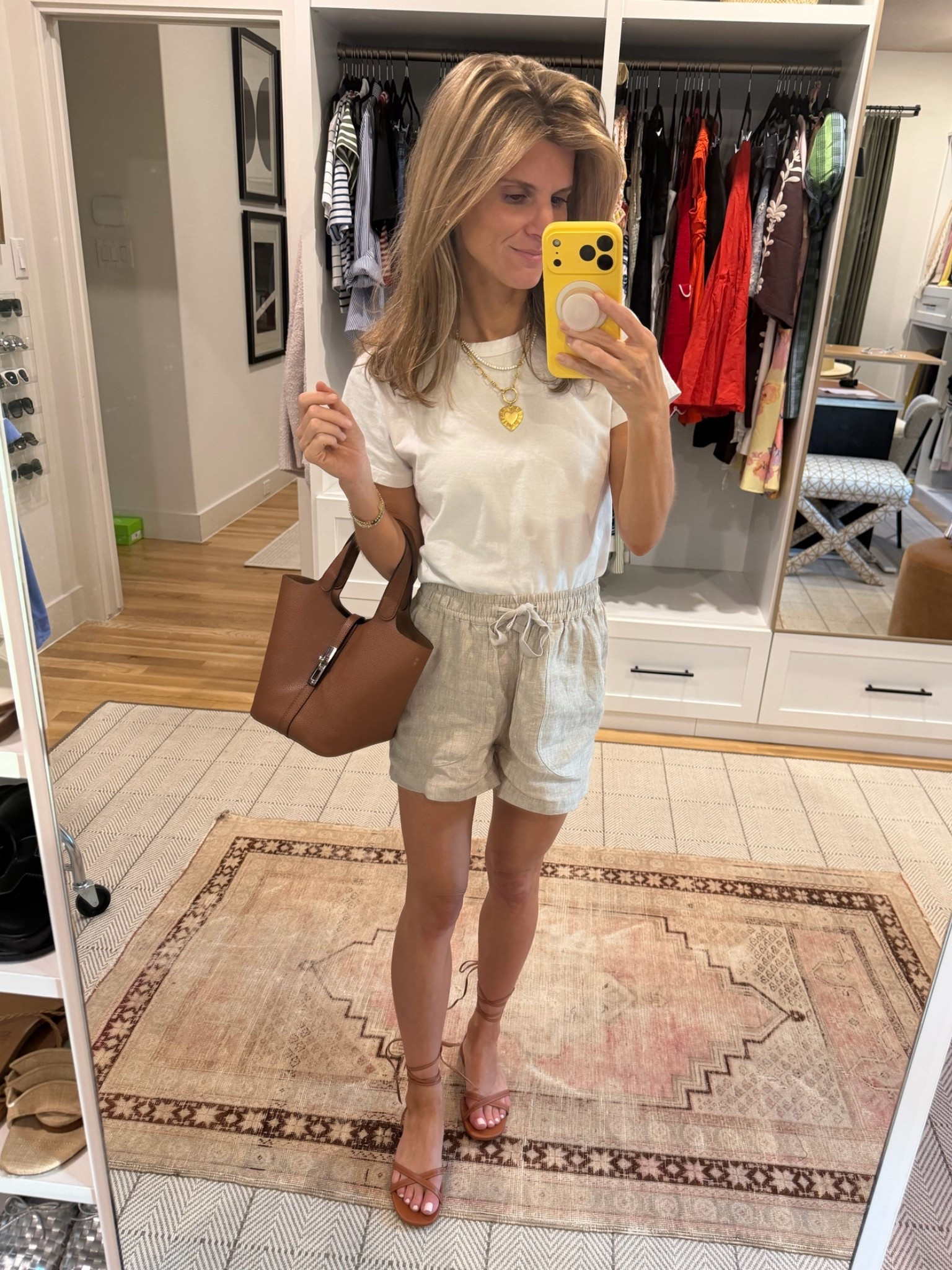 Wearing size XS in shorts and this is my absolute favorite white tee!!!!!