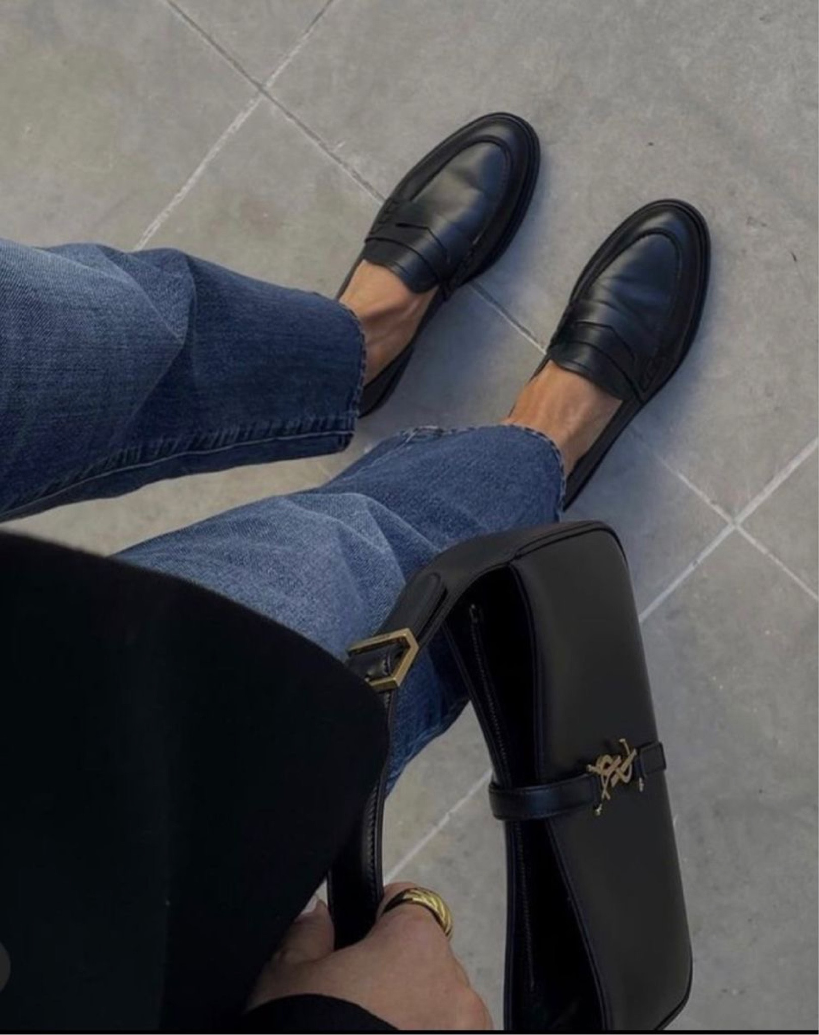 mocassini 🖤

#LTKCyberSaleIT #LTKCyberWeek #LTKGiftGuide