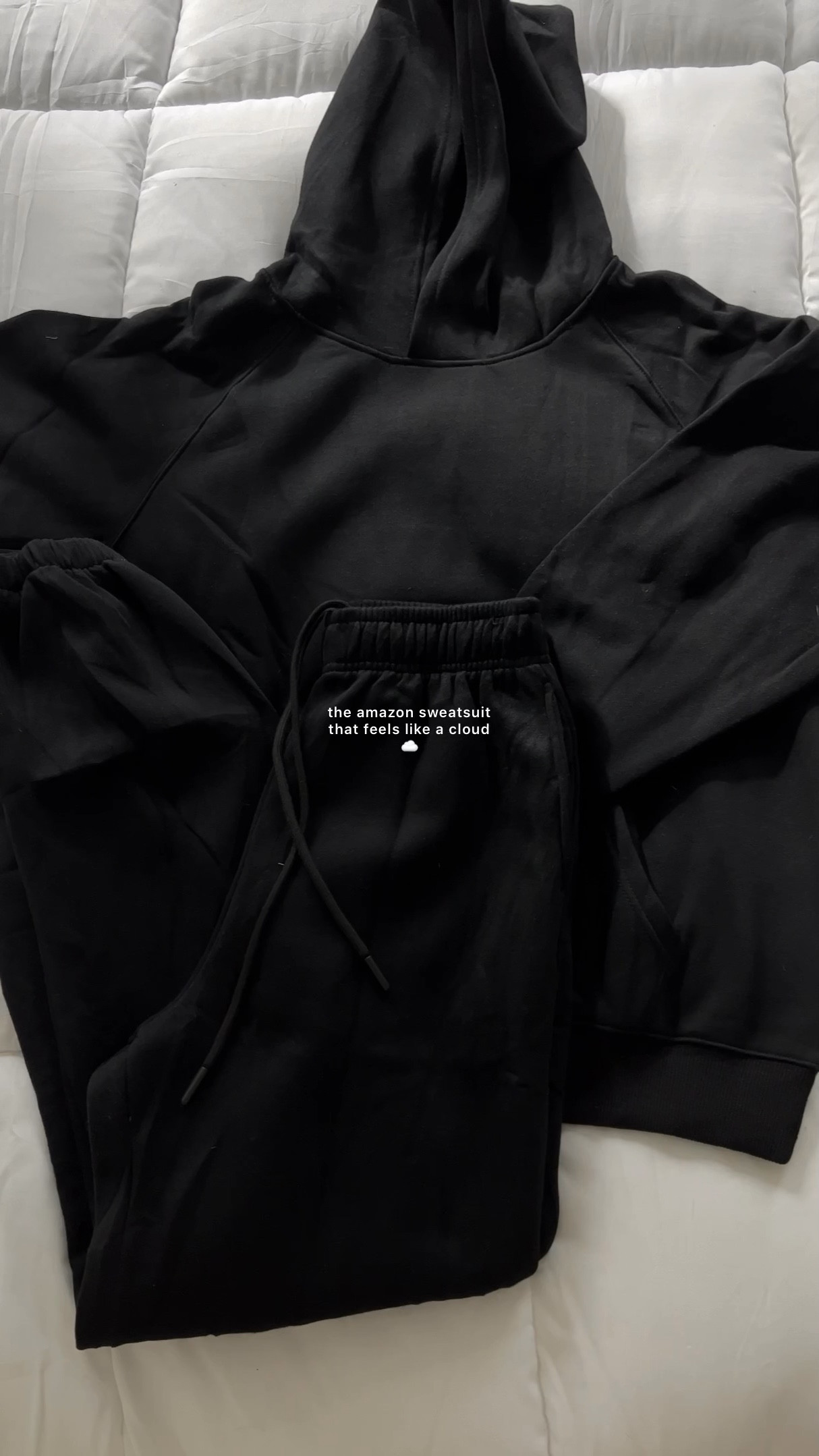 The sweatsuit you need!! I’m wearing a size small sweatshirt & x-small sweatpants! The perfect amount of oversized & SO SOFT & COZY! ☁️ #FoundItOnAmazon 

#LTKunder50 #LTKfit #LTKstyletip