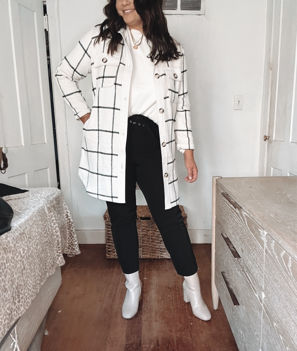 #plaid #plaidcoat #blackandwhite #blackandwhiteoutfit

