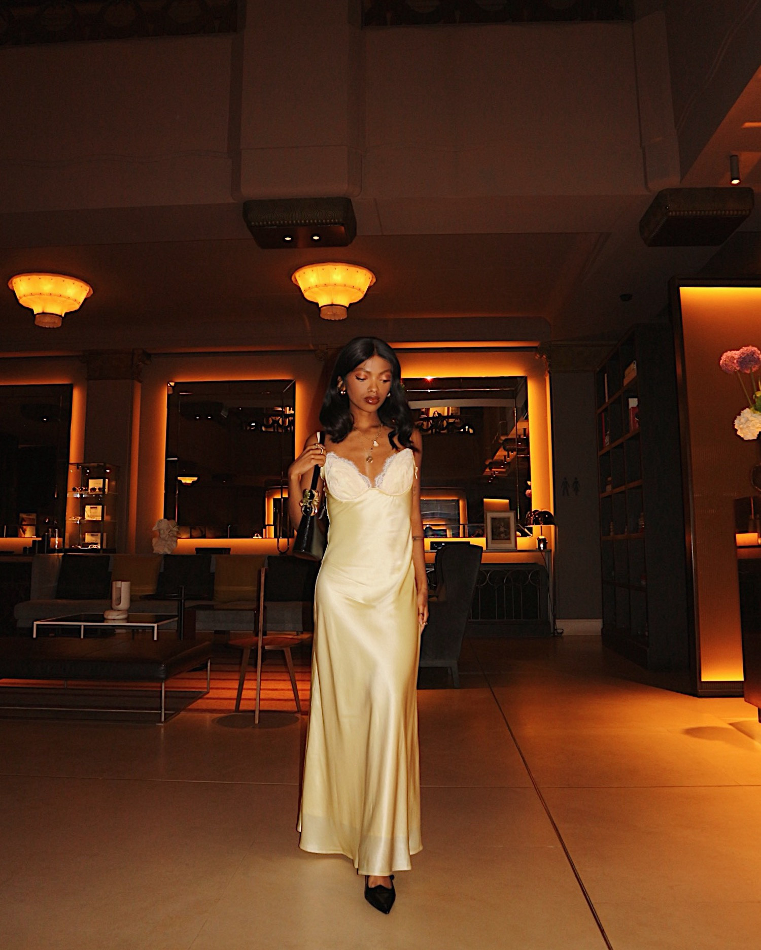 Elegant evening dress satin dress butter yellow house of cb dresss

#LTKuk #LTKdatenight #LTKpartywear