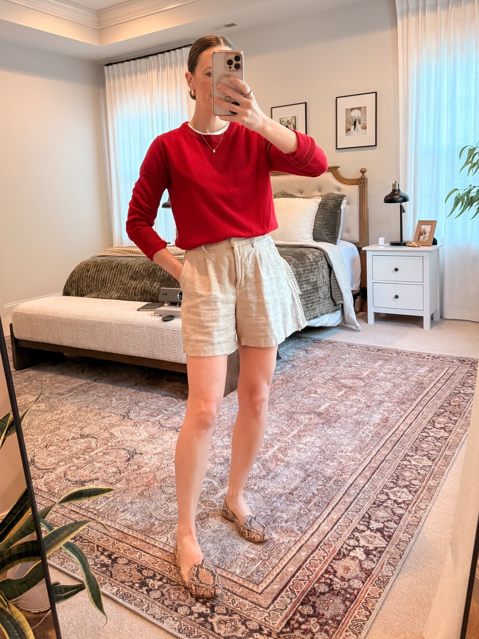 Summer capsule outfit idea that looks pulled-together but feels like loungewear 🙌 Quince lightweight cashmere sweater (under $50) layered over a 100% organic cotton GOTS-certified tee from @pact, with Old Navy trouser shorts for an easy “casual workday / weekend errands / brunch” look. (Use my Quince code INFG-26LINENANDLIGHTCO10 💛)

#LTKootd #LTKgrwm #LTKWorkwear