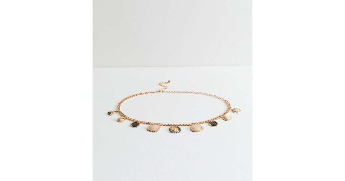 Gold Medallion Chain Belt | New Look | New Look (UK)