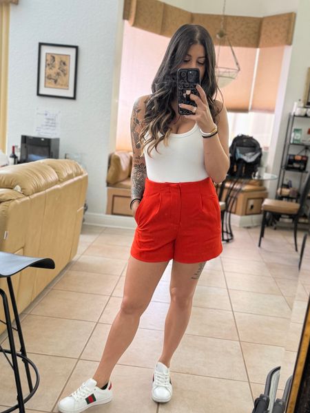 OOTD | NUUDS Bodysuit XS 
Target Pleated Shorts (2)


#LTKStyleTip #LTKFindsUnder50 #LTKMidsize