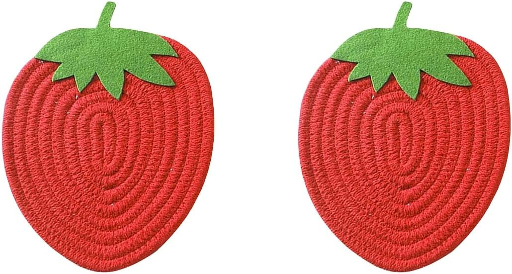 Hemoton 2 pcs Pot Holders Cloth Trivets Strawberry Shaped Cotton Thread Kitchen Table Mats Hot Pa... | Amazon (US)