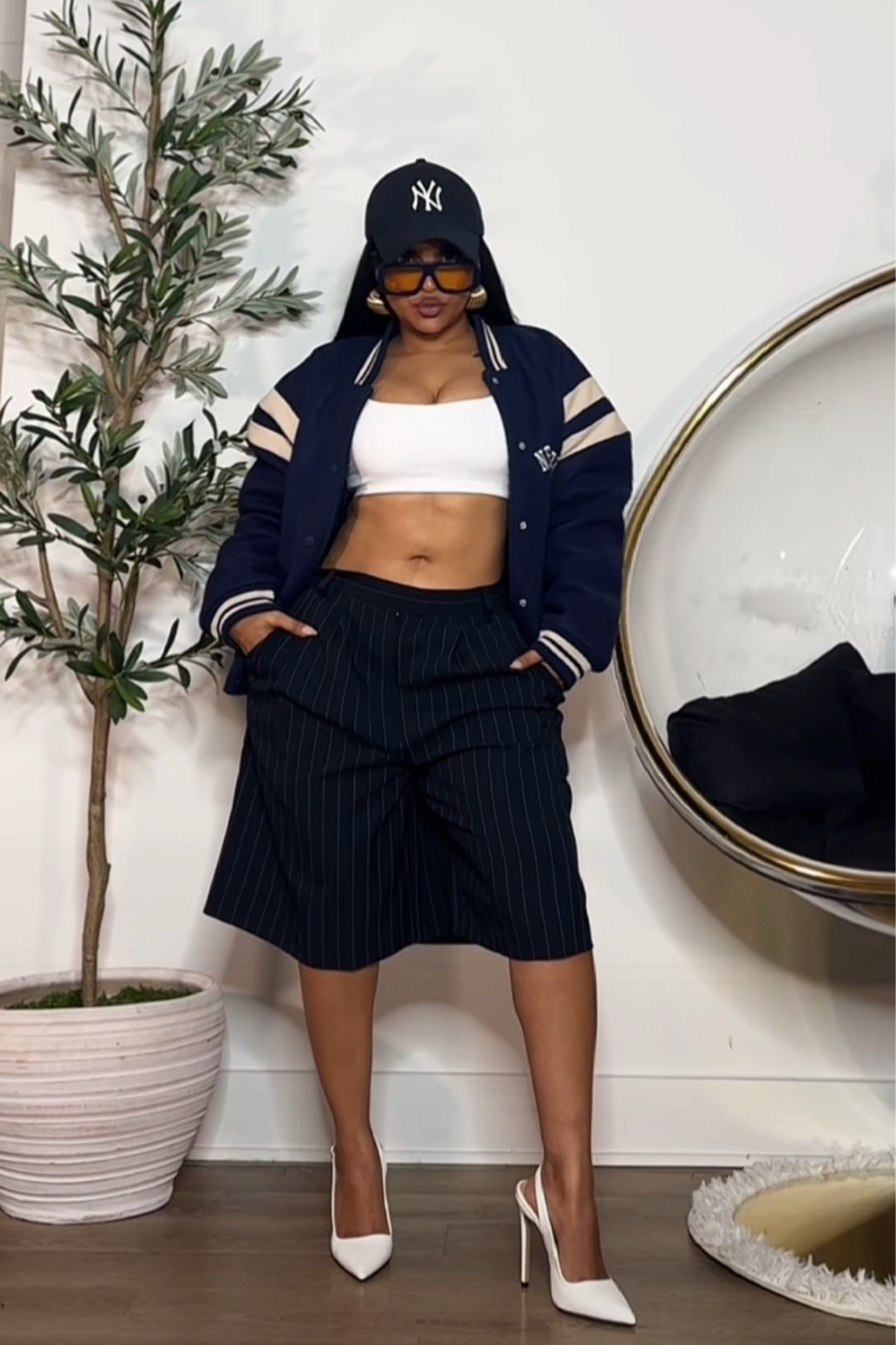 Jacket is fashionnovaa