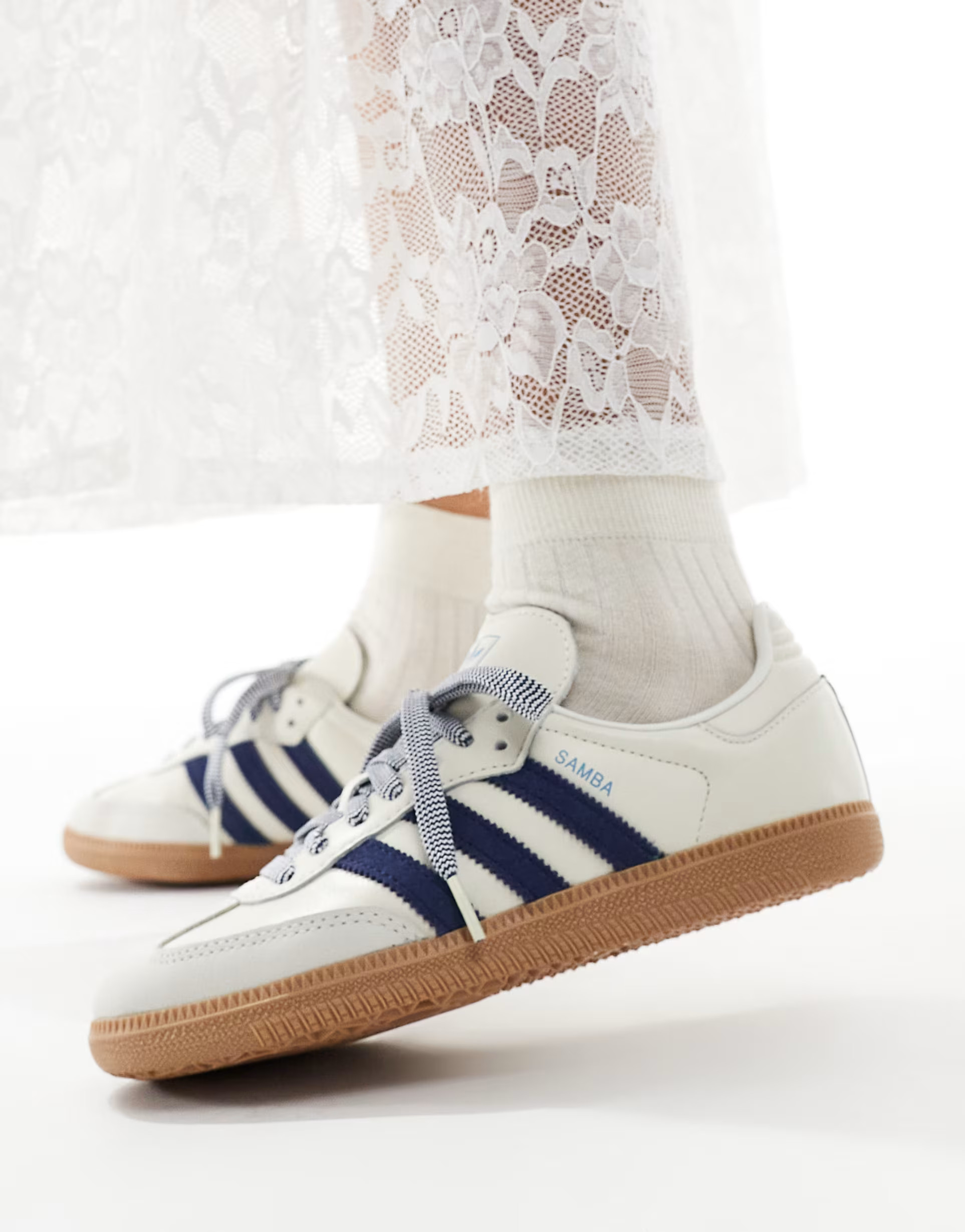 adidas Originals Samba trainers in off white and navy | ASOS (Global)