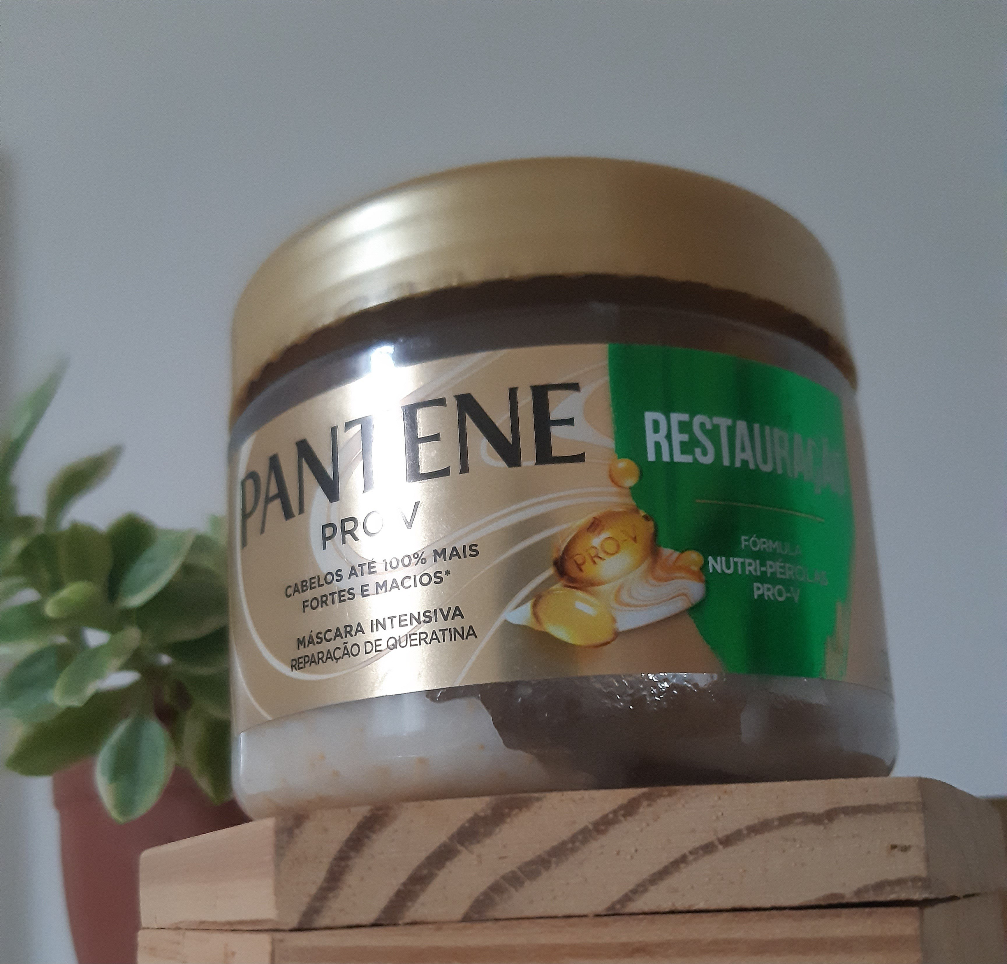 Queridinha da vez 🤩Máscara intensiva reparação Cabelo mais fortes e macios Uso 2 vezes na semana intercalando com outros produtos Maravilhosa 🥰

#LTKbrasil #LTKbeleza