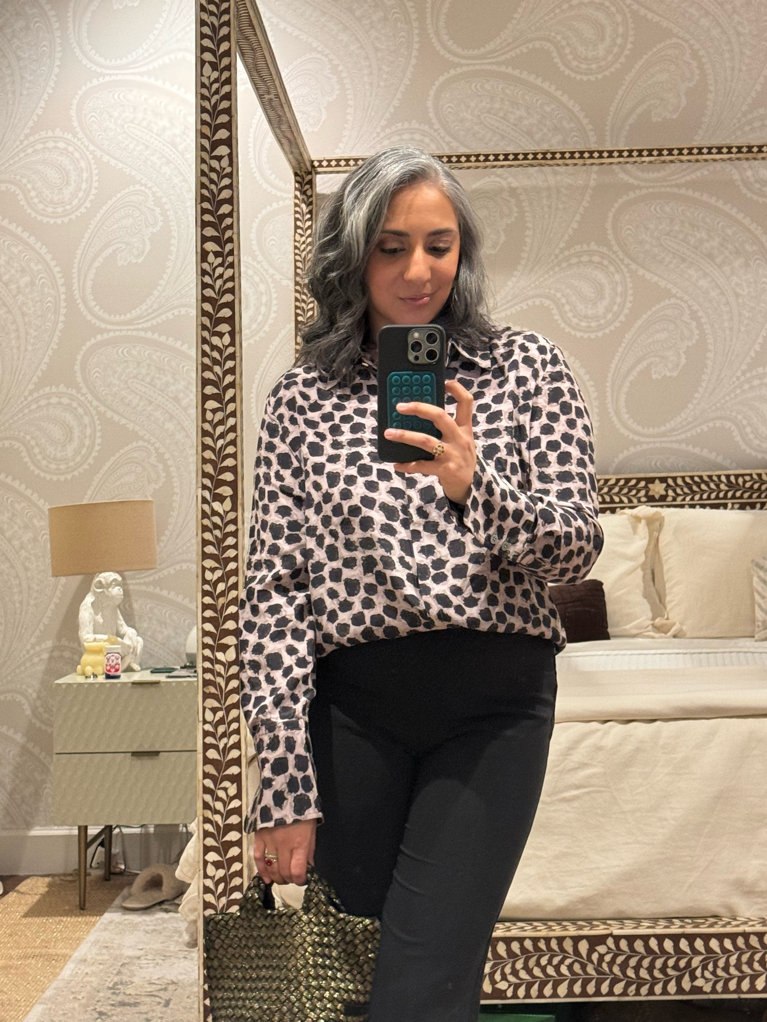 What I wore to my friend’s podcast launch party and to a work dinner

#LTKworkwear #LTKSeasonal #LTKmidsize