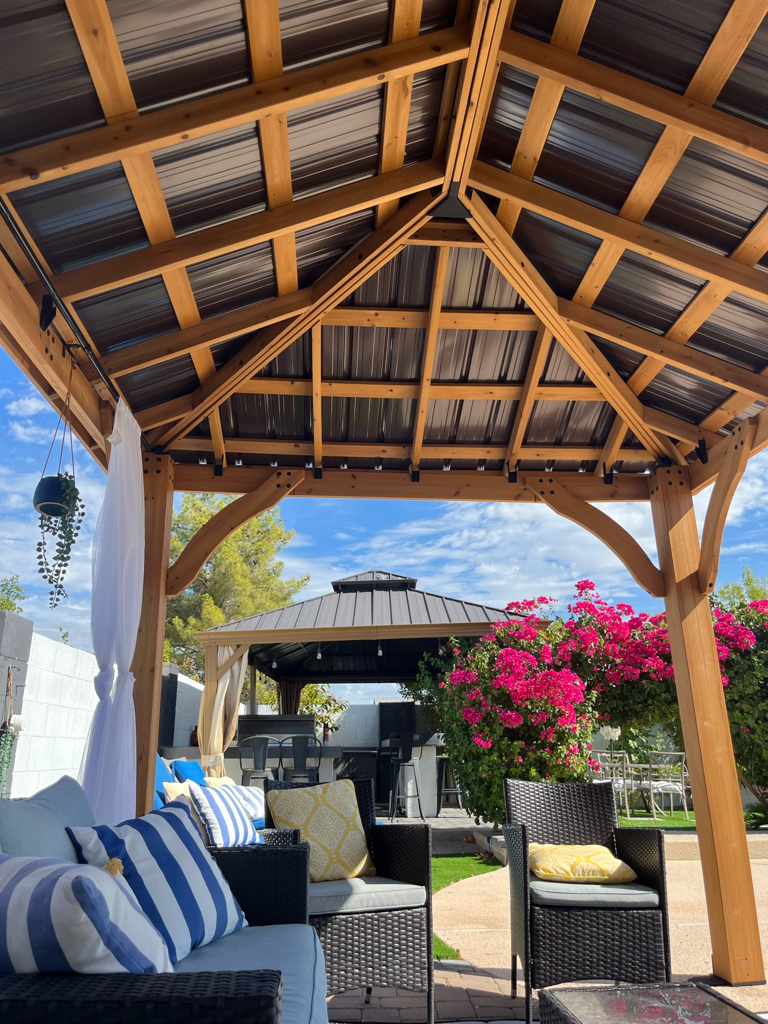 ✨Gazebo 

#LTKSeasonal #LTKFallSale #LTKHome