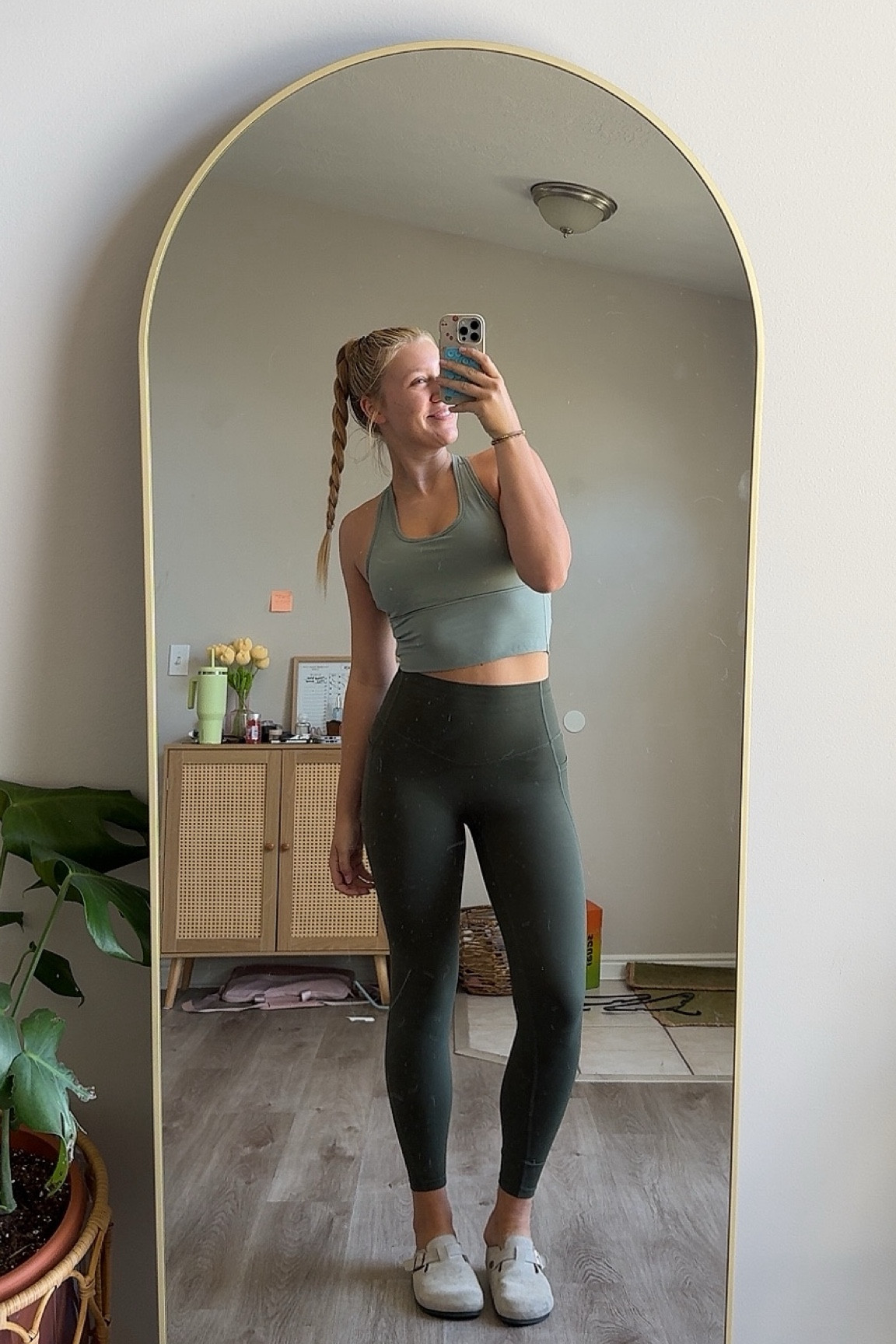 Gonna start sharing my Pilates outfits on here more often #halara #pilatesoutfit #outfitinspi 

#LTKActive #LTKFitness #LTKFindsUnder50