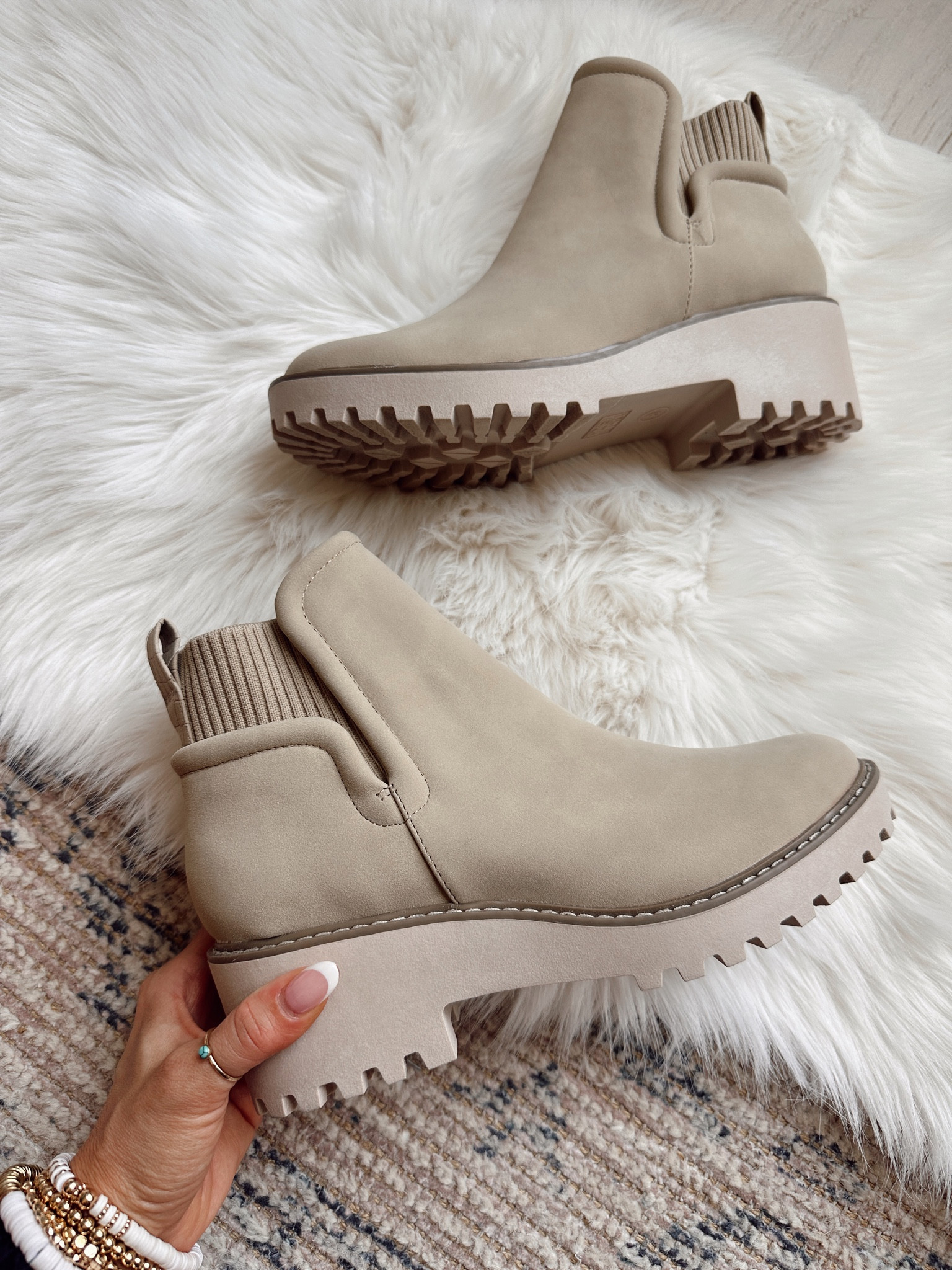 Can’t get over these under $30 Walmart Fall Boots! Grab before these are gone. #walmartpartner #walmart #walmartfashion #fall #fallboots @walmart @walmartfashion

#LTKshoecrush #LTKfindsunder50 #LTKsalealert