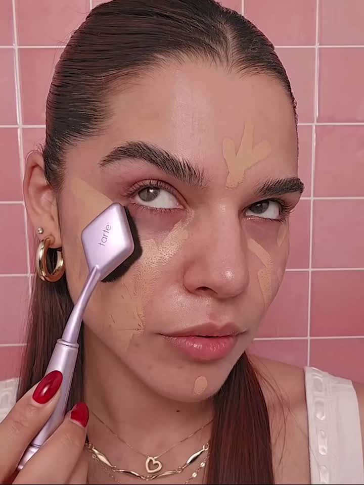 shape tape™ blur concealer brush | tarte cosmetics (Global)