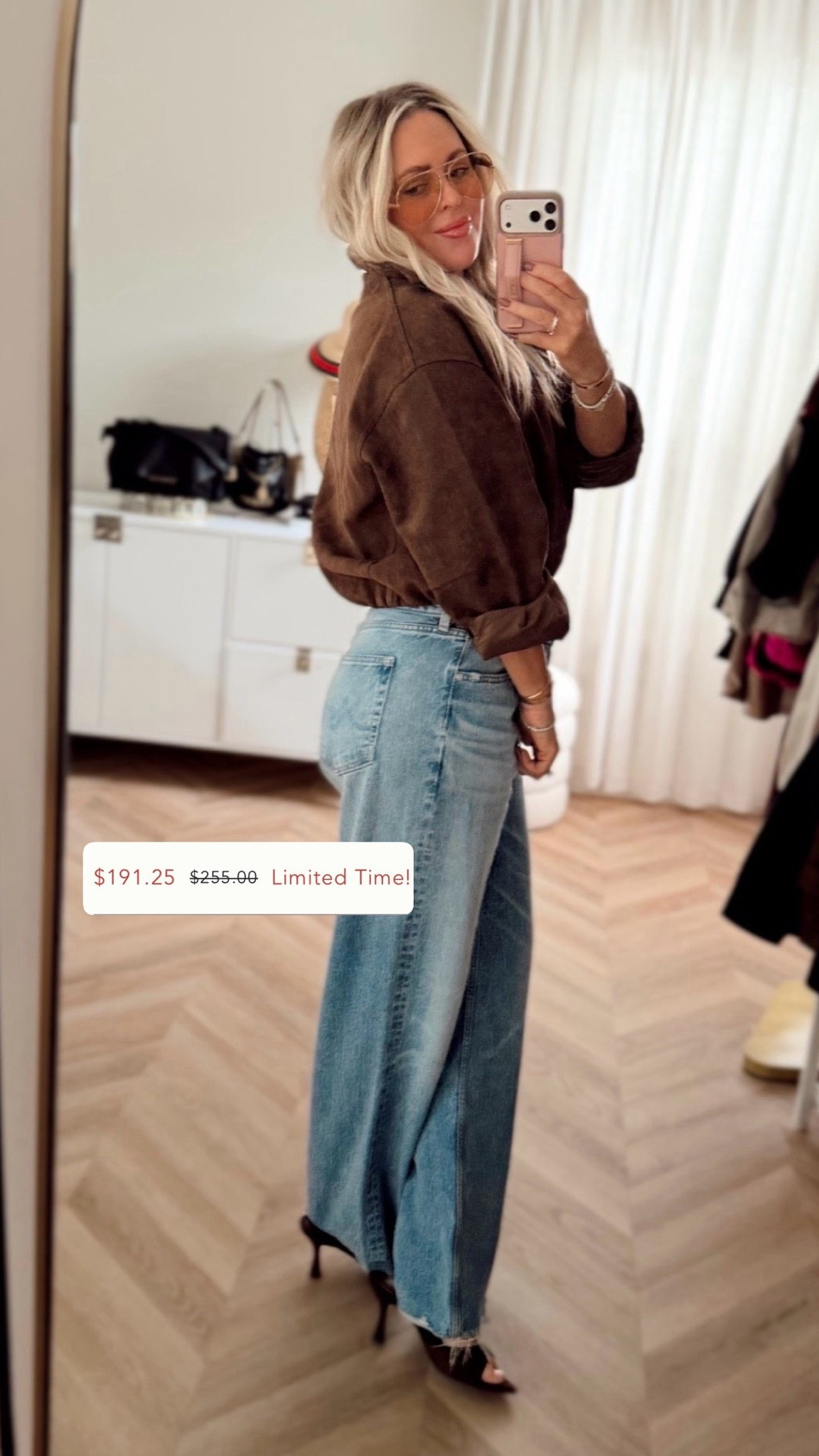 OMG my jeans are 25% off and this is a rare deal! Another must grab this faux suede bomber 🤏🏼🤏🏼🤏🏼🤎🤎🤎! 3 colors- I’m in small. 
OBSESSED! Feels like a sweatshirt on! 

Fall style, jacket. Fall top. Suede jacket. Brown. Baggy jeans.

#LTKSaleAlert #LTKSeasonal #LTKootd