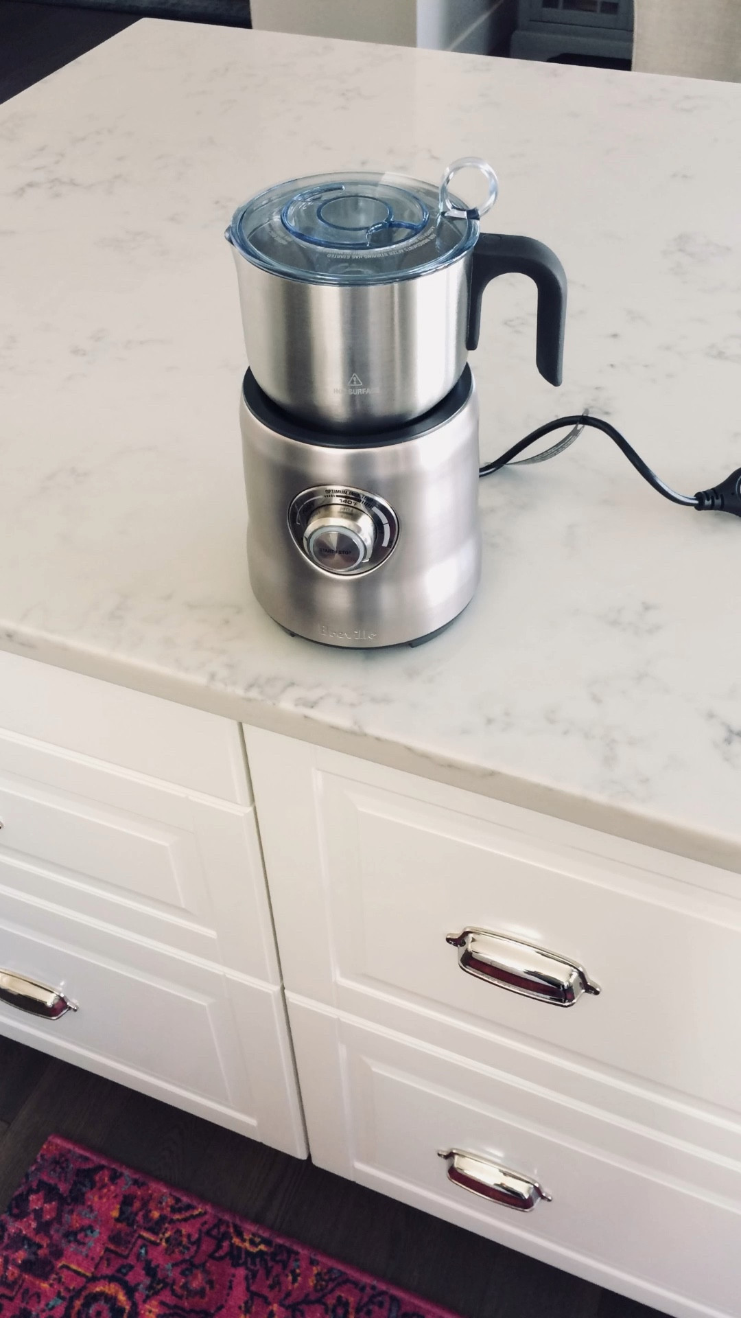 Make all kinds of hot drinks quickly and easily at home with this milk frother by Breville. We use ours for coffee and tea lattes, hot chocolate, golden milk, steamers and more. Makes a great gift too!

#LTKHome #LTKfoodie #LTKmorningroutine