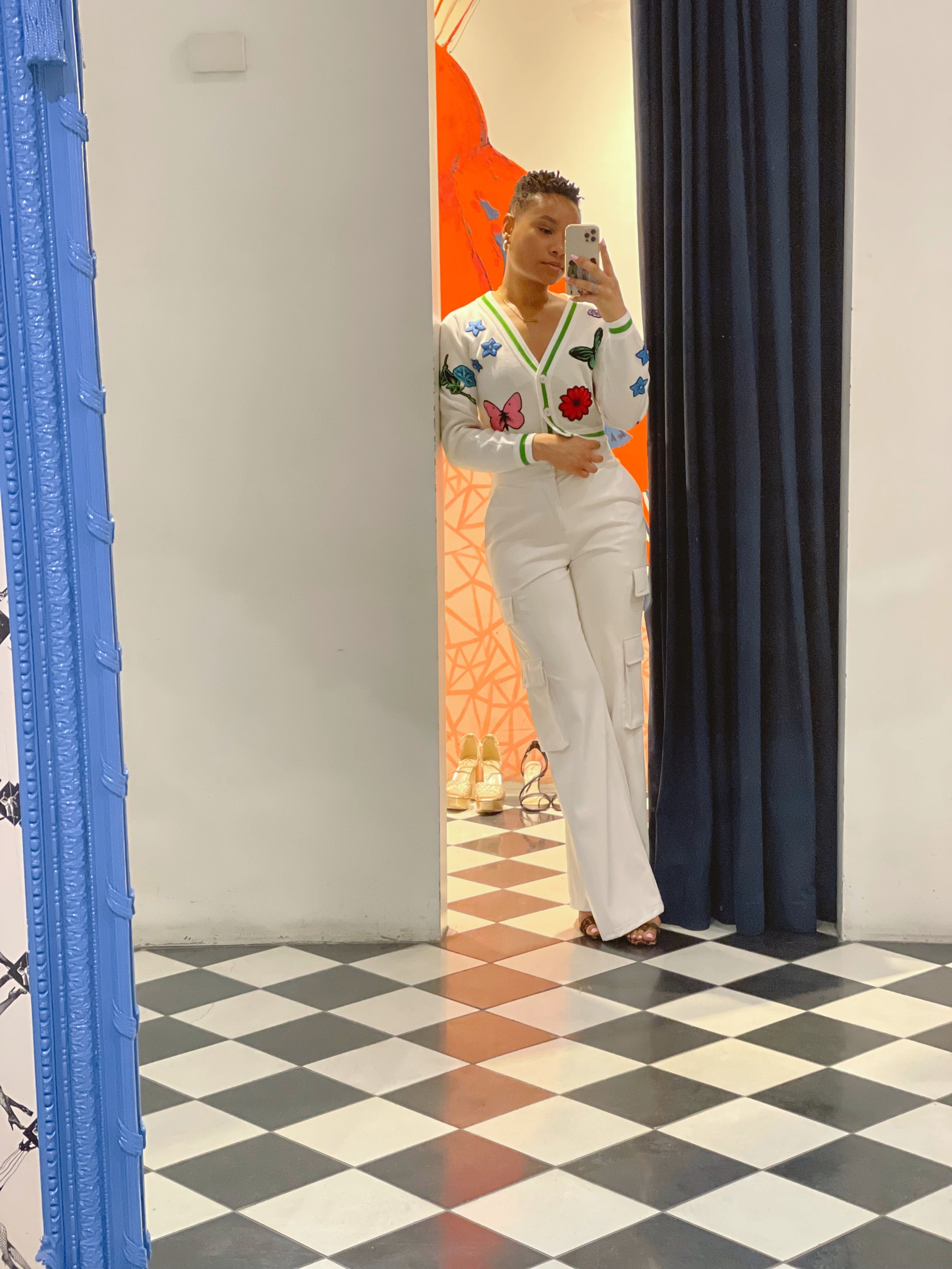 All white everything 🤍

These leather cargo pants are soft, stretchy and fit like a glove! 

#LTKFind #LTKstyletip #LTKSeasonal