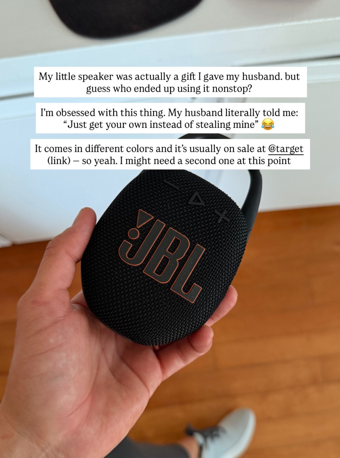 JBL MINI SPEAKER - LOUD SOUND and ON SALE 