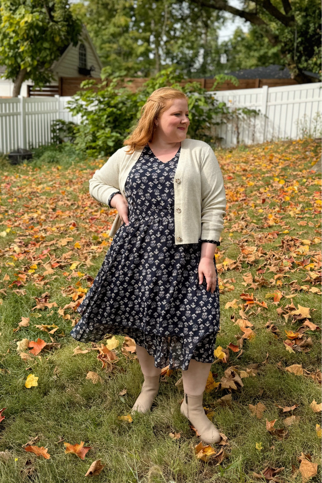 Fall Dress Outfit Idea
30% OFF dress + cardi with code 2024LIZ


#LTKMidsize #LTKPlusSize #LTKSeasonal