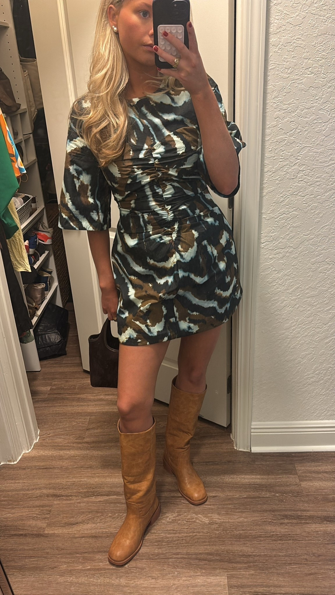 Loveeee this fit!! Dress is from RTR but found similar on Saks!#LTKFallSale

#LTKSeasonal #LTKStyleTip