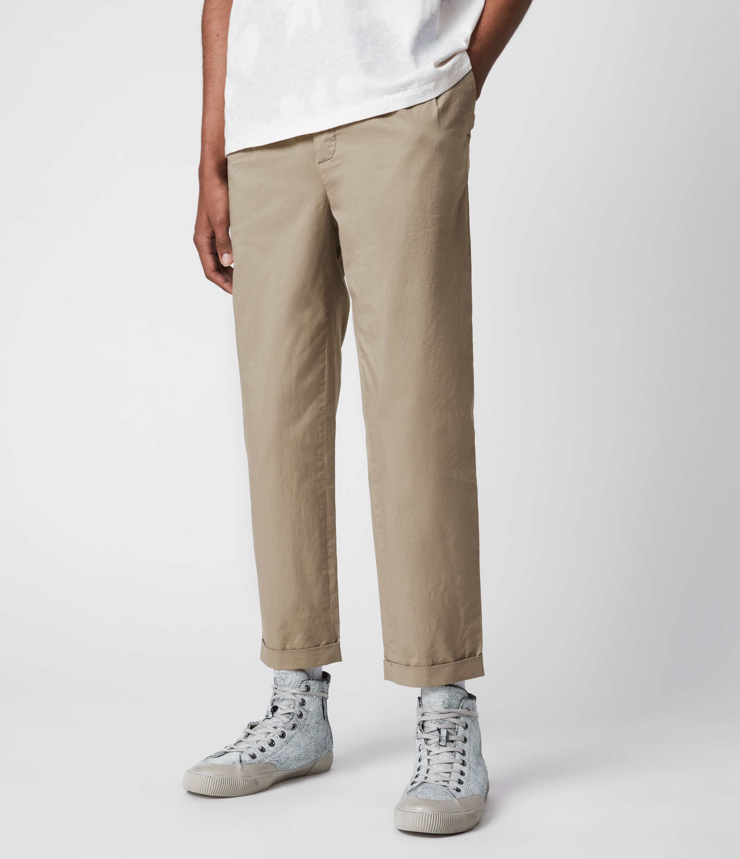 50% OFF APPLIED
 
Matford Cropped Straight Trousers


£59.00
Was £119.00 | AllSaints UK