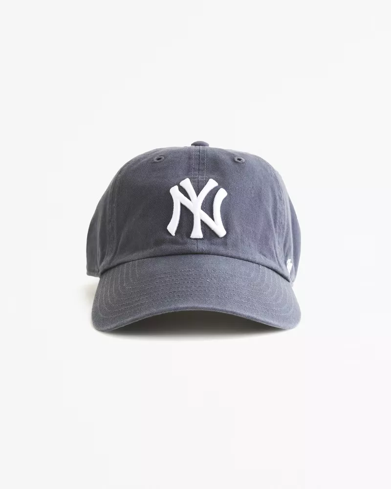Abercrombie & Fitch Men's New York Yankees '47 Clean-Up Hat in Navy - Size 1 SIZE | Abercrombie & Fitch (US)