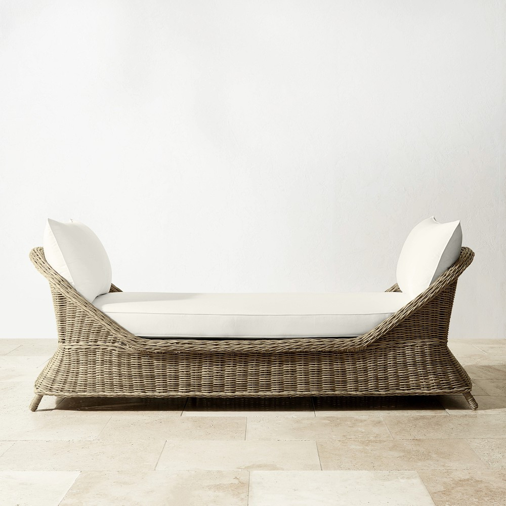 Manchester Outdoor Settee (88") | Williams-Sonoma
