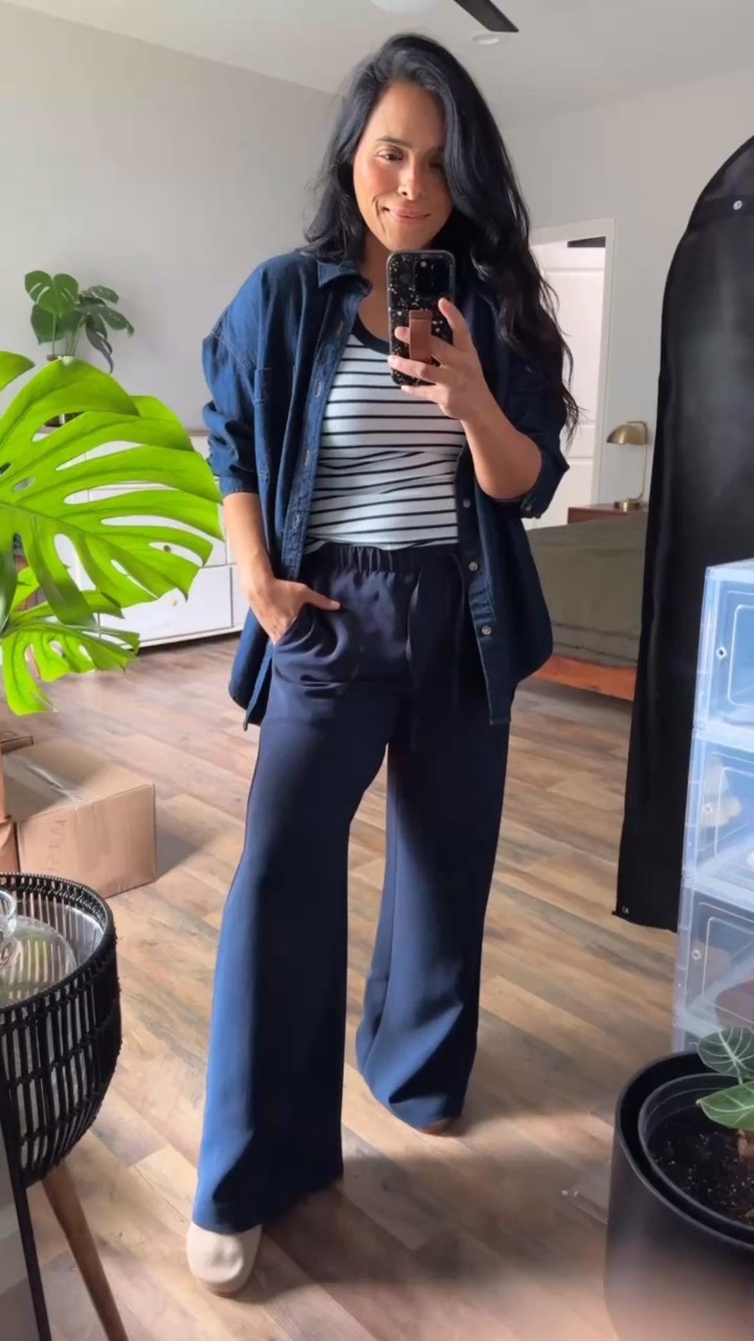 Aritzia sale - 20–50% Off Everything! 
@Aritzia the 80’s comfy denim shirt,  the vital lodge pants, busy tank 

All TTS
Closet staples



Aritzia sale

#LTKWorkwear #LTKMidsize #LTKSaleAlert