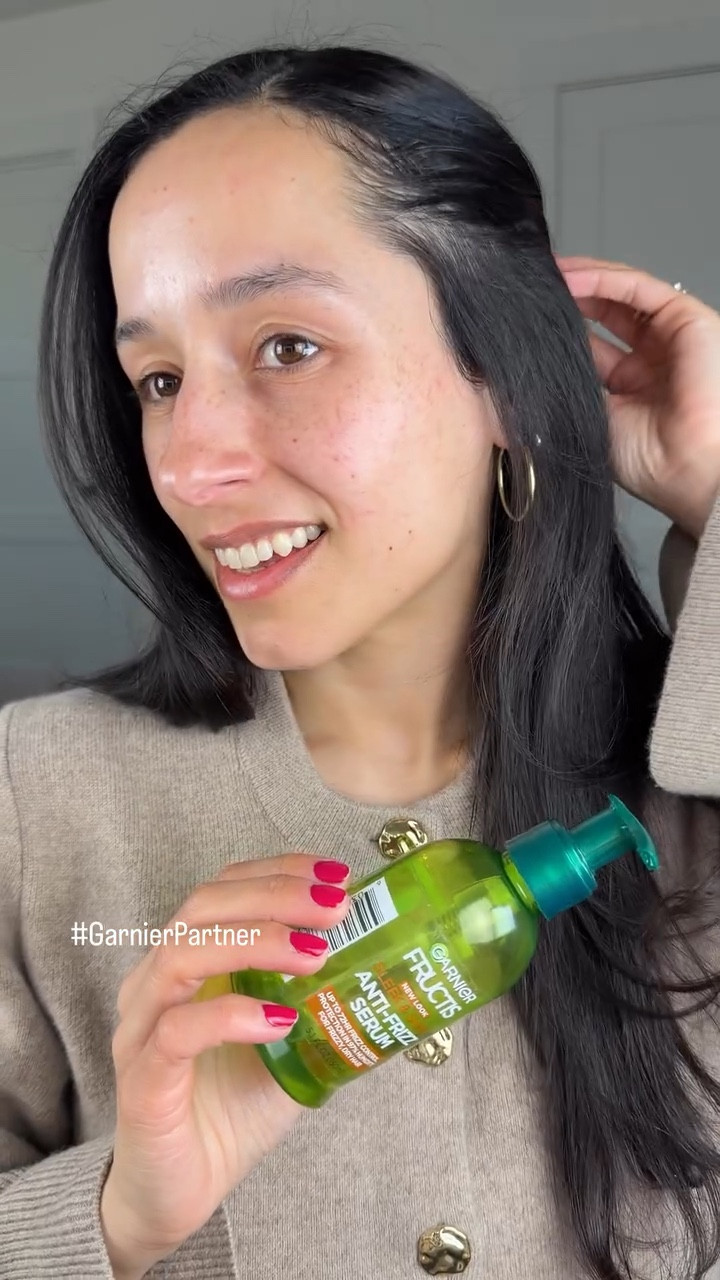 #garnierpartner Cabello suave, brillante y sin frizz gracias a Garnier Fructis Sleek & Shine 💚
Comenta "LINK” y te envio el producto ✨💁🏻‍♀️

@garnierusa 

#lorealistar #garniercleansingchallenge #frizzfreefinish #garnier