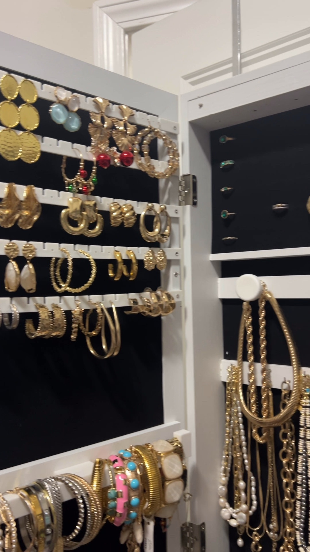 No more jewelry cluttering my counter!! 



#LTKSaleAlert #LTKHome