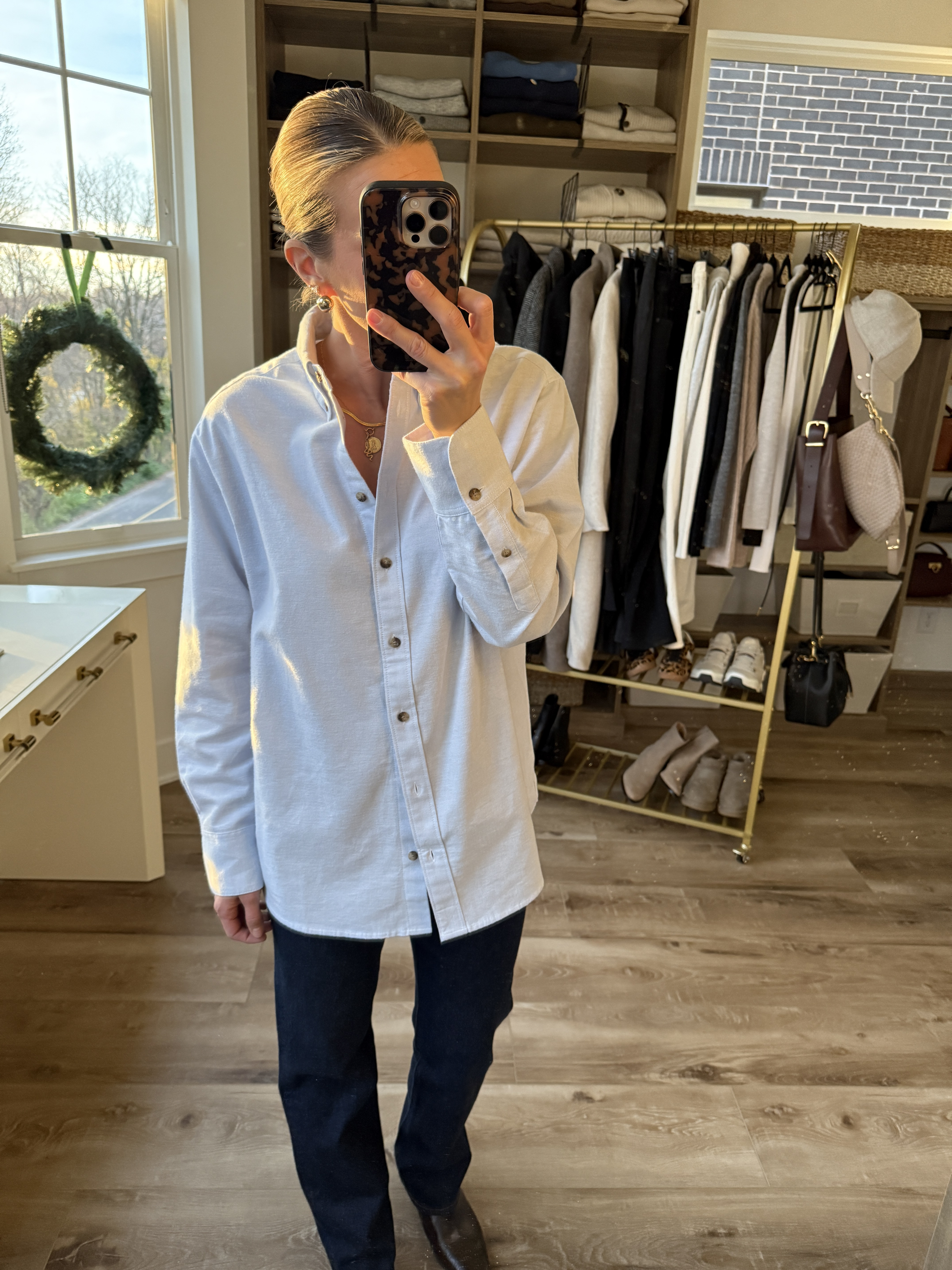 Wearing tts small (oversized fit)

#LTKFindsUnder100 #LTKFindsUnder50 #LTKStyleTip