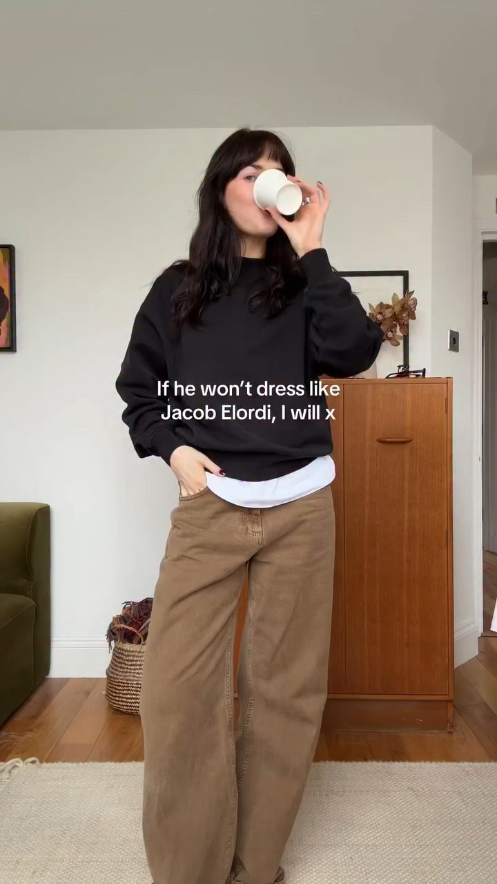 The fact I had every item in my wardrobe already says enough 😌

#ootd #fitcheck #jacobelordi #outfitinspo #wutheringheights 