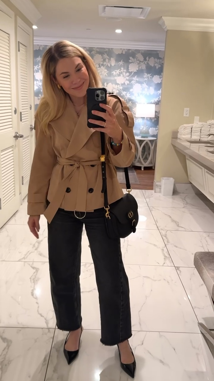 This Amazon trench is so luxe looking!
Dior bag 
Barrel jeans 


#LTKSeasonal #LTKOver40 #LTKmomlife