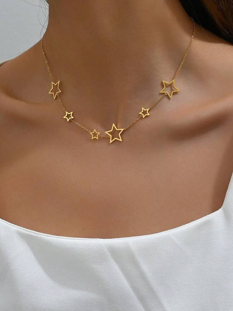 1pc 18K Gold-Plated Stainless Steel Hollow Star Pendant Necklace For Women | SHEIN