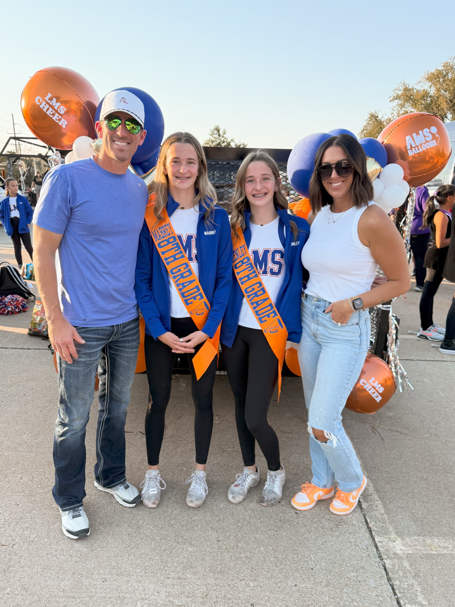 Tank-medium
Jeans-27L
Sneakers-tts 8

#LTKSaleAlert #LTKStyleTip #LTKShoeCrush