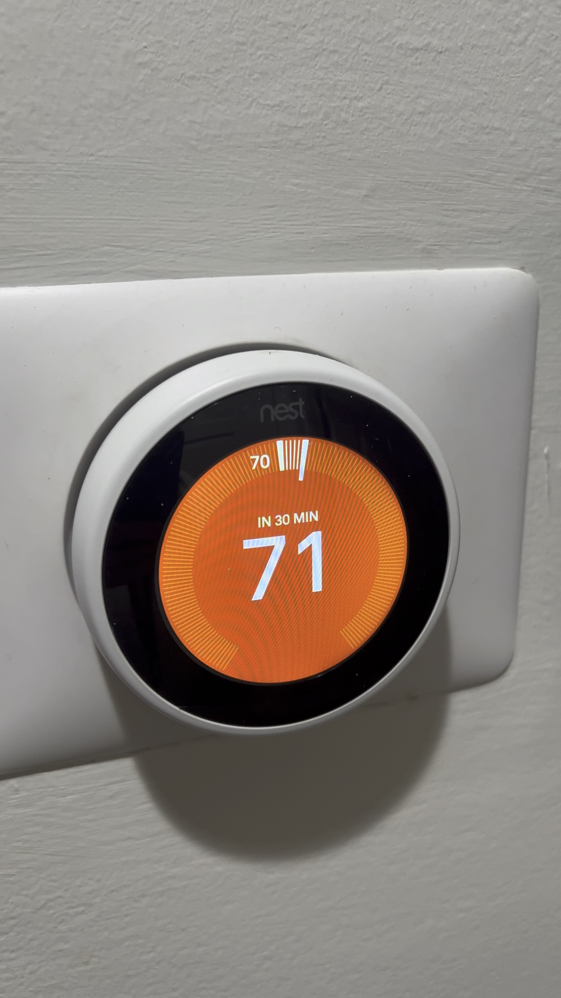 Programmable NEST Thermostat!

Works with Alexa, easy to install & to use! 

Forget to adjust the temperature when away? NO problem! Control it from anywhere with your Nest App! 

#LTKVideo #LTKhome #LTKxPrime