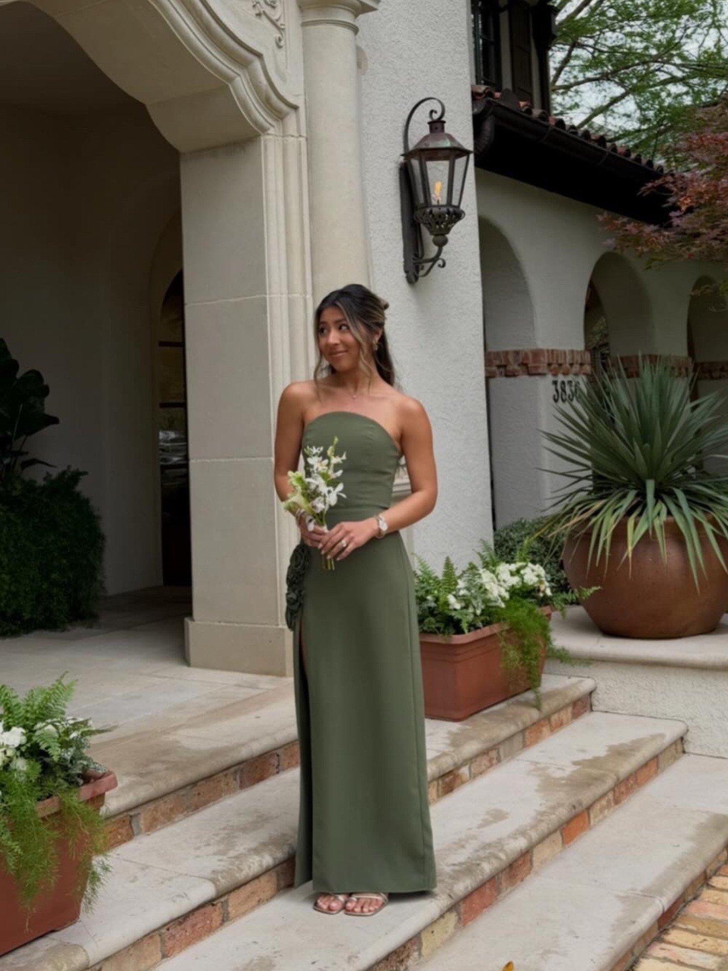 amanda uprichard dress xs & steve madden wrap gold heels 7.5

#LTKPetite #LTKBeauty #LTKWedding