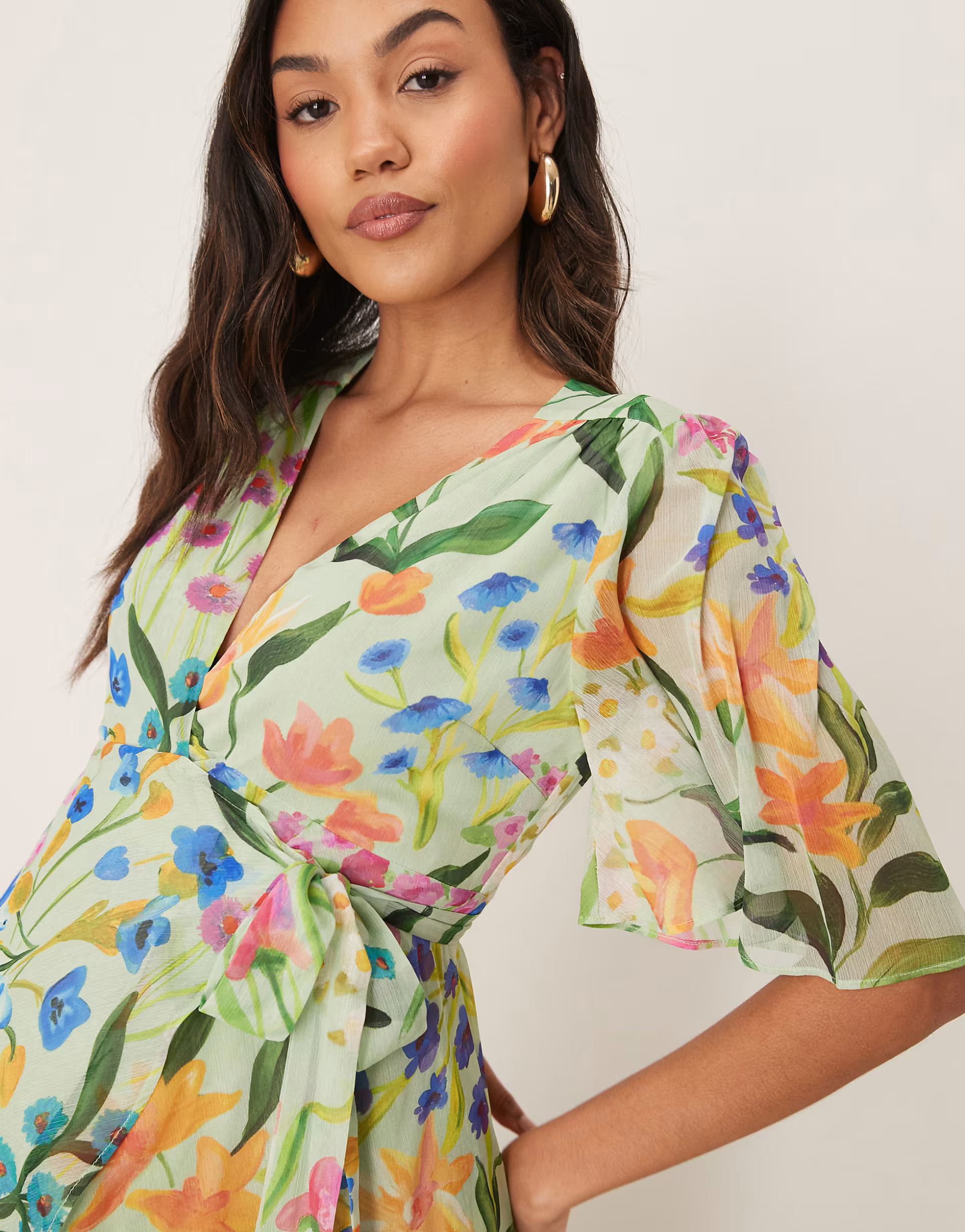 Hope & Ivy Maternity frill sleeve maxi wrap dress with tie waist in green print | ASOS (Global)