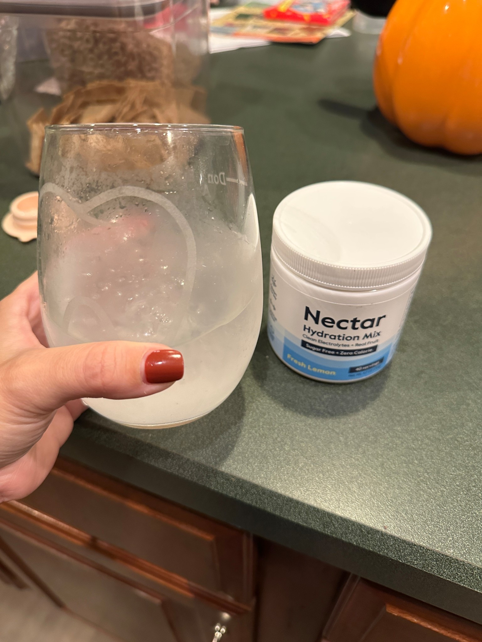 Mommy Mocktail! Seltzer and electrolytes 