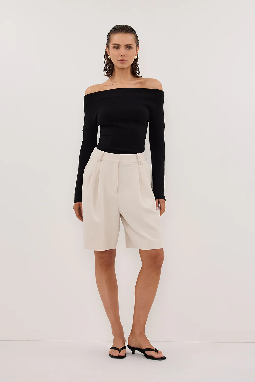 ASTRID BLACK LONG SLEEVE KNIT TOP | DISSH