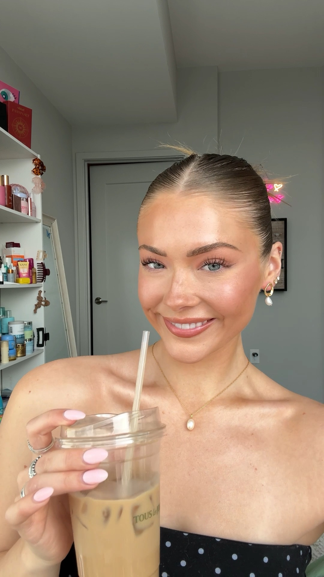 look good, feel good… and I LOVE this makeup look, product details below!! 

#LTKBeauty #LTKSeasonal #LTKGiftGuide