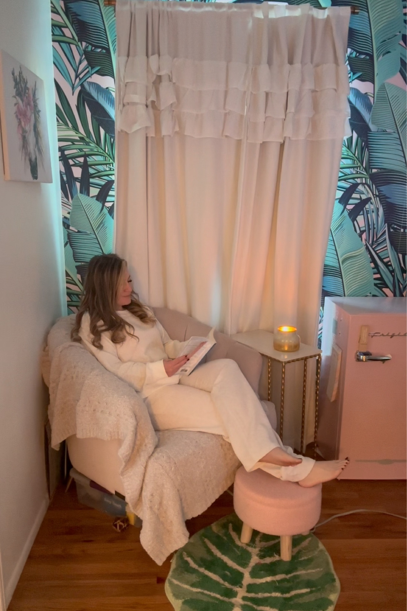 It’s cozy season!
Wearing my favorite cozy set from Heidi Carey to read in my comfy office chair. What more could you ask for? 

#LTKStyleTip #LTKGiftGuide