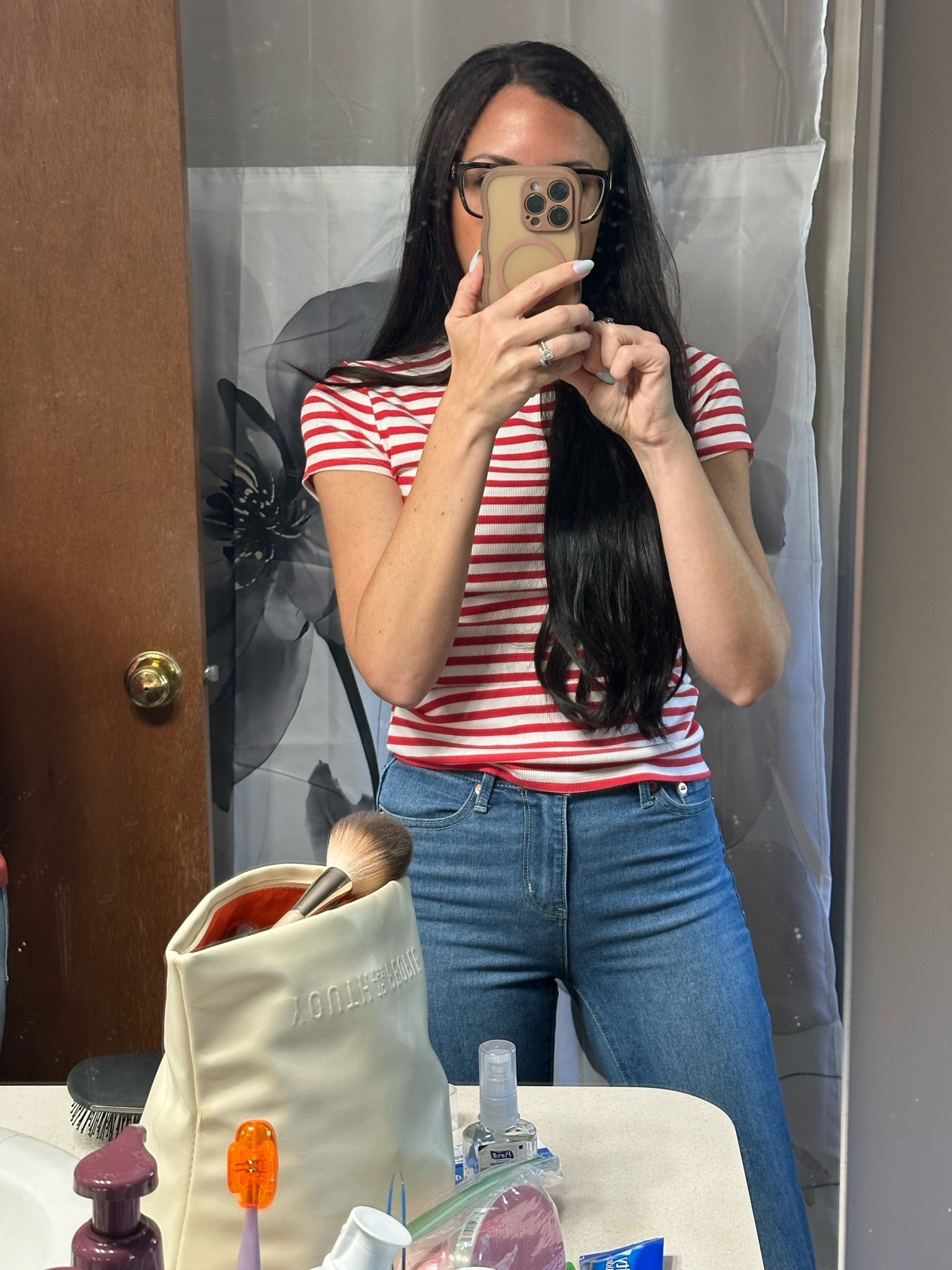 OOTD early summer ! Loving this cute striped tee from @Target !! It’s only $10

#LTKgrwm #LTKootd #LTKdayinmylife