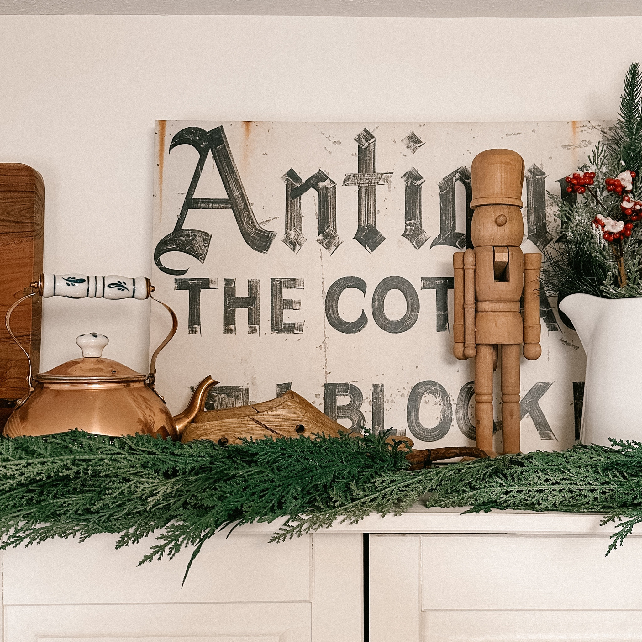 Cottage Christmas decor 

#LTKHoliday #LTKSeasonal #LTKhome