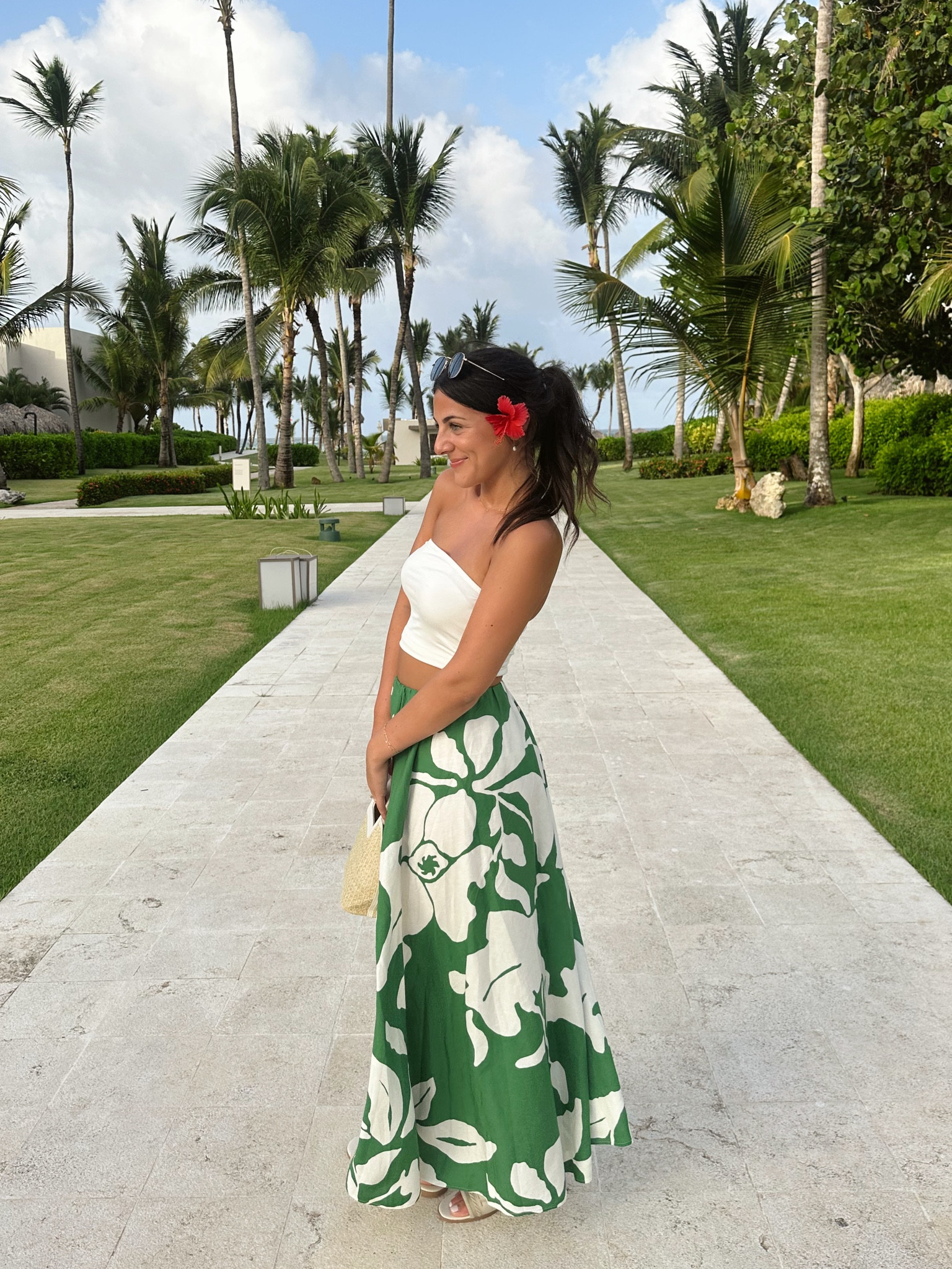 Honeymoon / beach vacation outfit!! It’s the best time to get all your summer fit inspo😍 

#LTKSeasonal #LTKStyleTip #LTKTravel